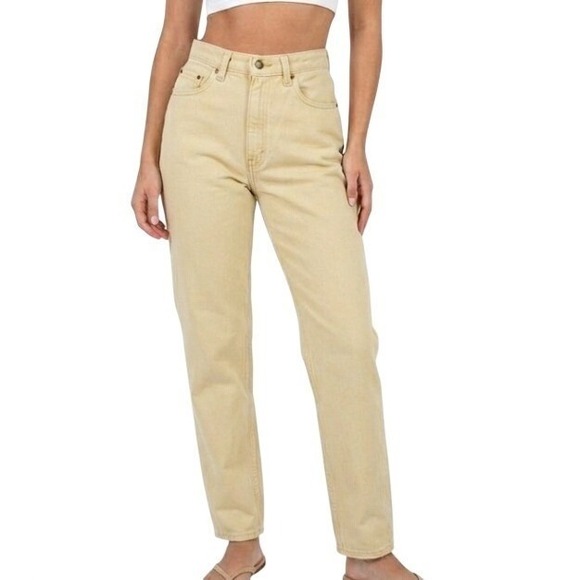 Levi's Denim - Levis Vintage 90s Tapered Jeans Women 12 M Sand Tan High Waisted Made in USA 550